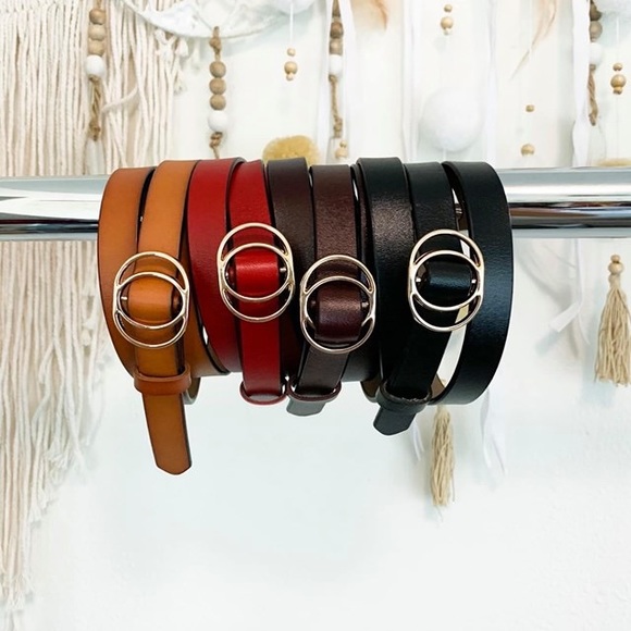 Red Double Ring Belt // 100% Leather - Picture 4 of 5